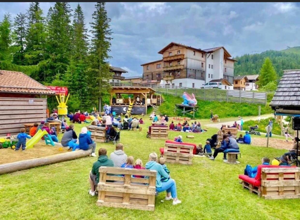 Bergnest Fruehstueckspension Affittacamere Katschberghöhe